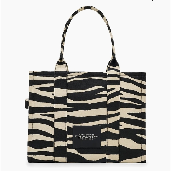 New!!! Marc Jacobs Large Zebra Print Tote with Red Accents. Firm Price. - Picture 6 of 9